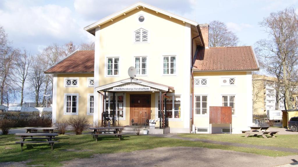 Charlottsborgs Vandrarhem Kristianstad Esterno foto